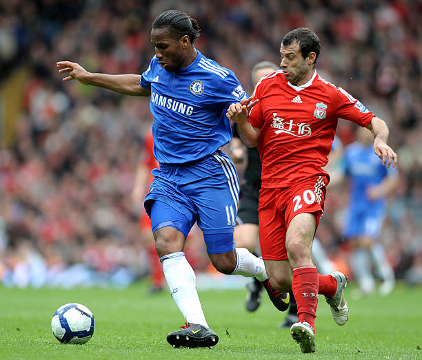 并且在面对 并且在面对